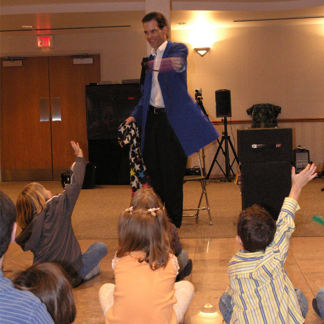 Chicago school events magician show for kids of all ages.